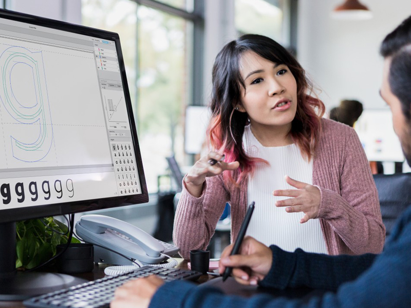 Why Custom Logo Design Is Crucial for Canadian Small Business Success