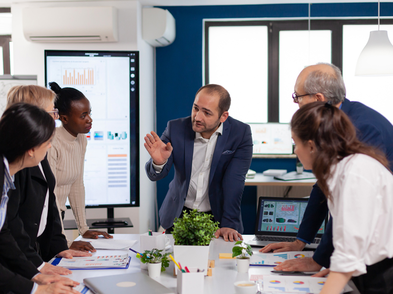 Social Media Advertising Strategies That Work Best for Canadian Startups